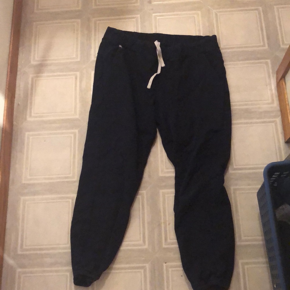 Scrub pants